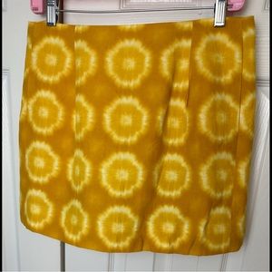 J. CREW Mini Skirt Tie Dye Sunflower Yellow Silk Linen Lined Exposed Zipper